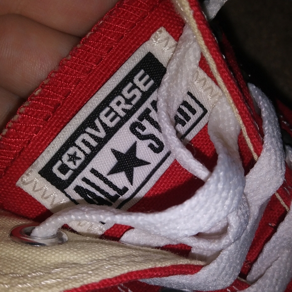 used red converse